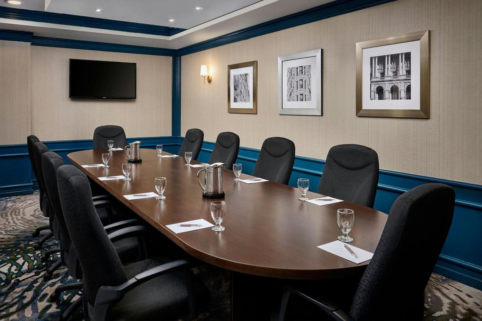 Sheraton Hamilton Hotel Екстериор снимка