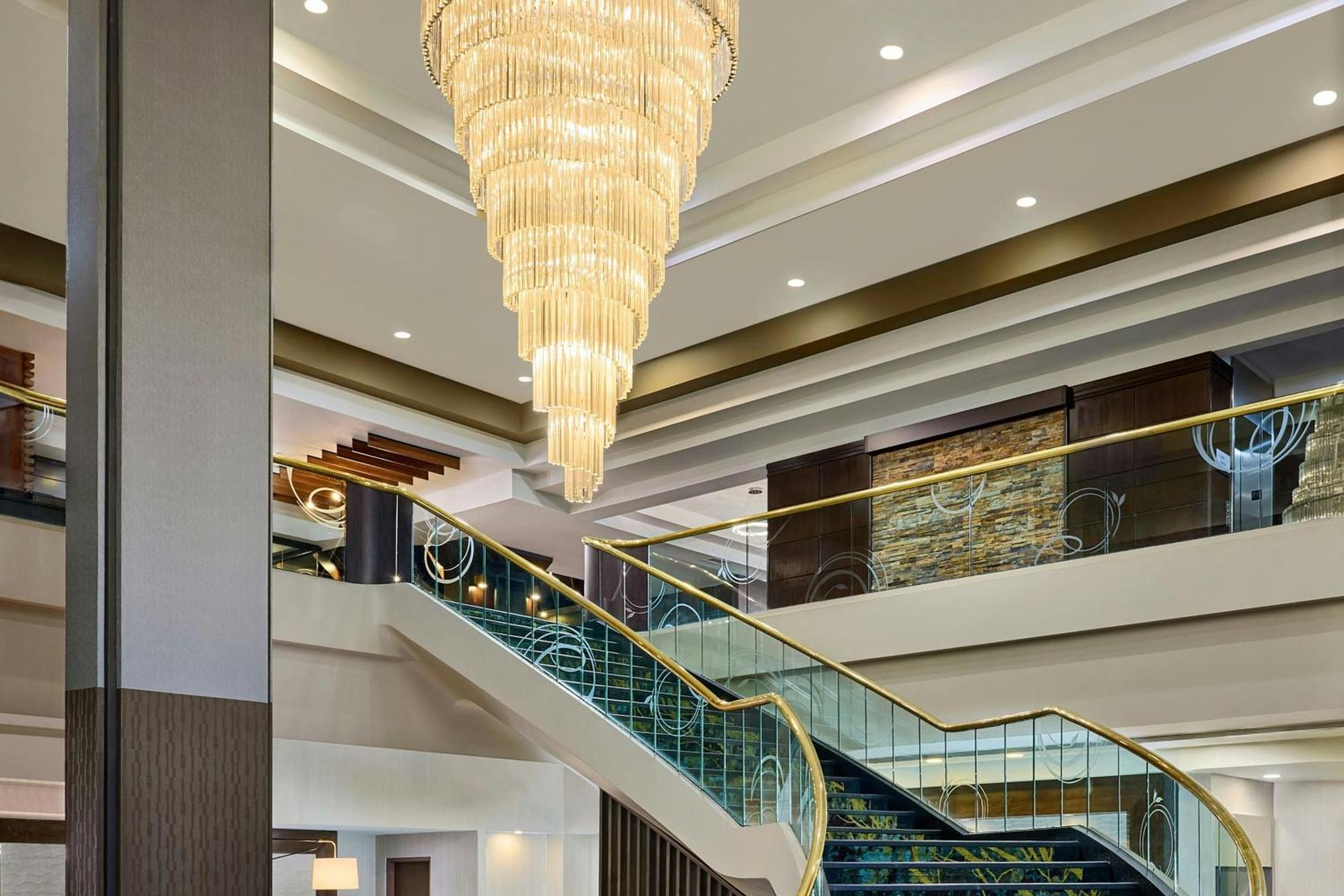 Sheraton Hamilton Hotel Екстериор снимка
