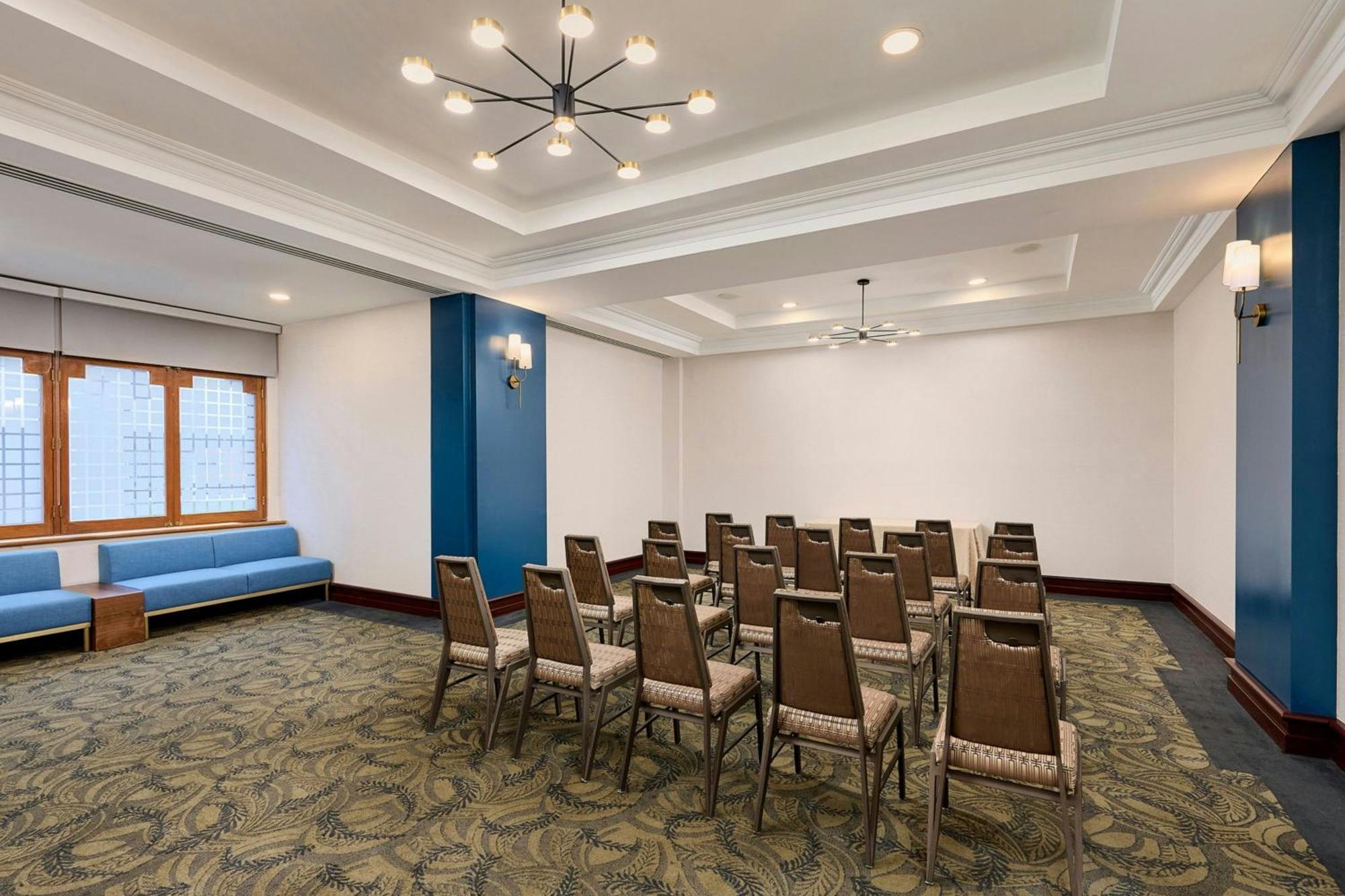 Sheraton Hamilton Hotel Екстериор снимка